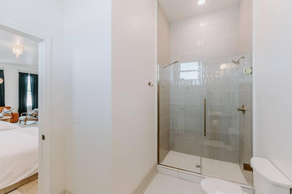 East Main Lofts - Boho 203 Apartment Madison Bagian luar foto
