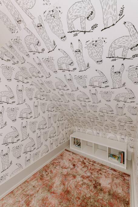 East Main Lofts - Boho 203 Apartment Madison Bagian luar foto